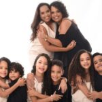 Gêmeas chocam ao engravidar 3 vezes JUNTAS! Descubra o segredo dessa conexão!