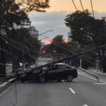 Jovem em Perigo! Carro Destruído e Poste ao Chão em Acidente Assustador em Volta Redonda!
