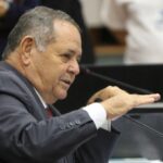 URGENTE: R$44 MILHÕES SUMIRAM da Educação no Amazonas! 🚨 Descubra ONDE foi parar a grana do Fundeb!