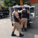 Que Burro! Bandido Tenta Registrar Queixa na Polícia e Acaba Preso! 😱