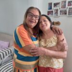 Separadas por 65 anos, irmãs se reencontram de forma INESPERADA e chocam a web!